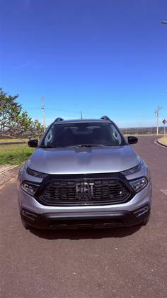 FIAT TORO 1.3 TURBO 270 FLEX FREEDOM AT6 FIAT TORO 1.3 TURBO 270 FLEX FREEDOM AT6